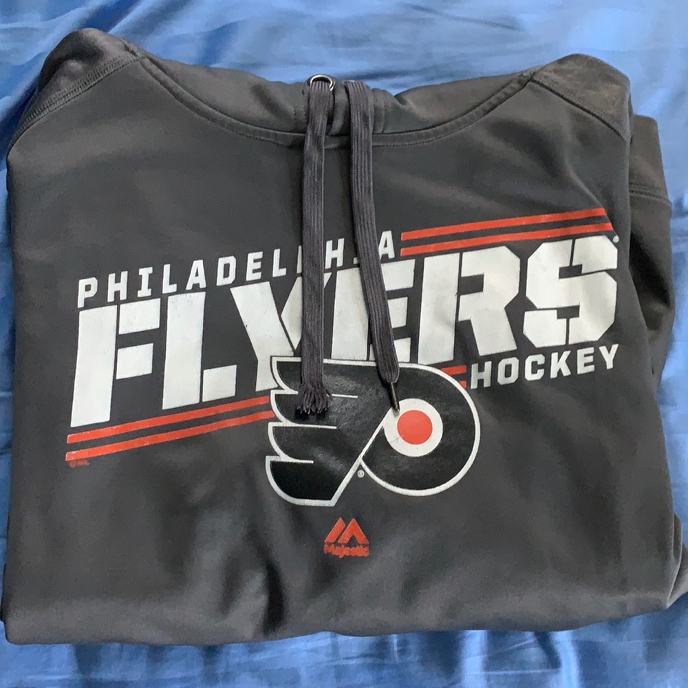 Best offer or listed price: XL Majestic Flyers Gray Sweatshirt